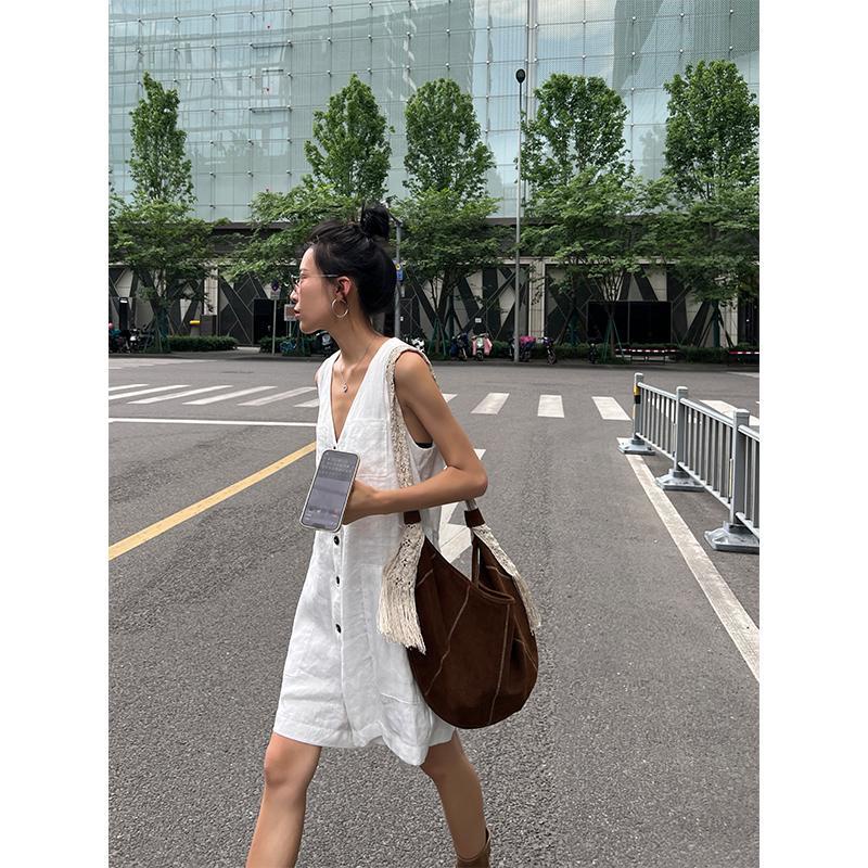 Jumpsuit Sát Nách Cổ Chữ v Form Rộng Phong Cách Retro Hàn Quốc