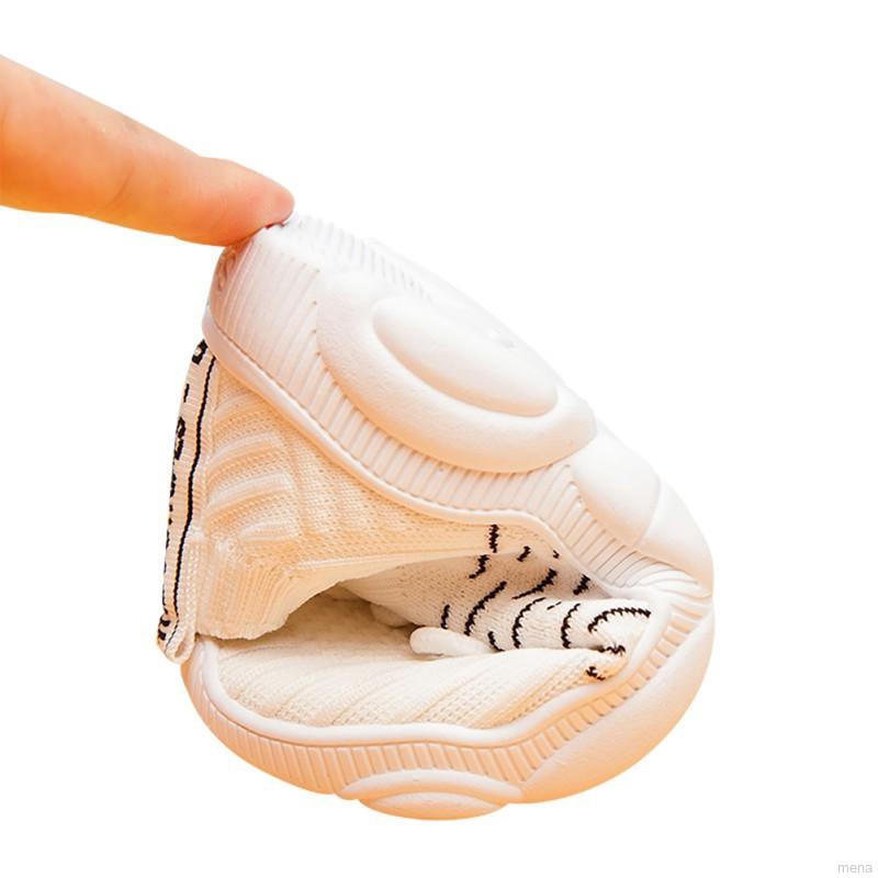 Giày thể thao thoáng khí năng động cho bé