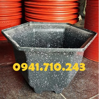 Chậu lục giác đen giả đá (kích thước Rộng 42cm x Cao 23cm) - Shopchaucanh