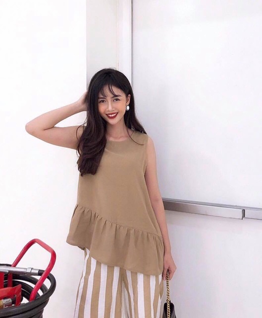 Áo kiểu- quần đũi xuất dư. 2 màu nâu- trắng