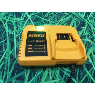 Sạc pin sạc đế 21V Dewalt dùng cho máy khoan pin