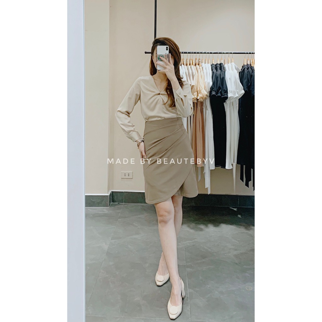 BEAUTEBYV - Chân váy xếp ly xéo Ivy | BigBuy360 - bigbuy360.vn