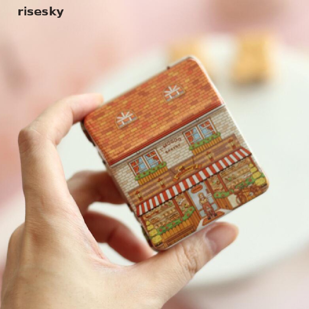 Hộp Thiếc Mini Đựng Tiền Xu / Kẹo Cưới Hình Ngôi Nhà Dễ Thương ♨Trên đó