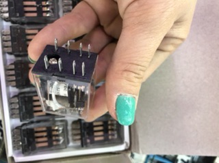 2 chiếc Rơ le 8 chân nhỏ Omrom 5A 250VAC