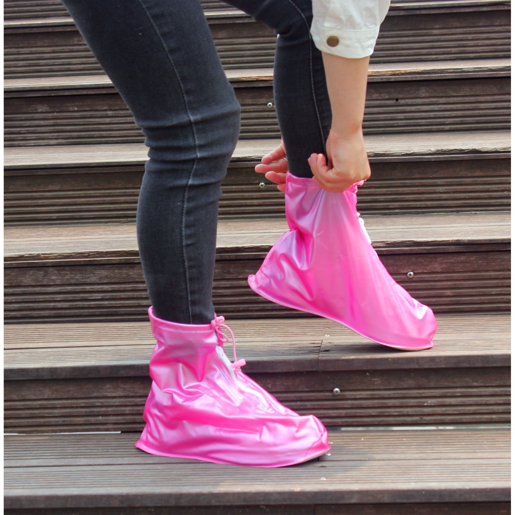 Bọc giày đi mưa bảo vệ giày