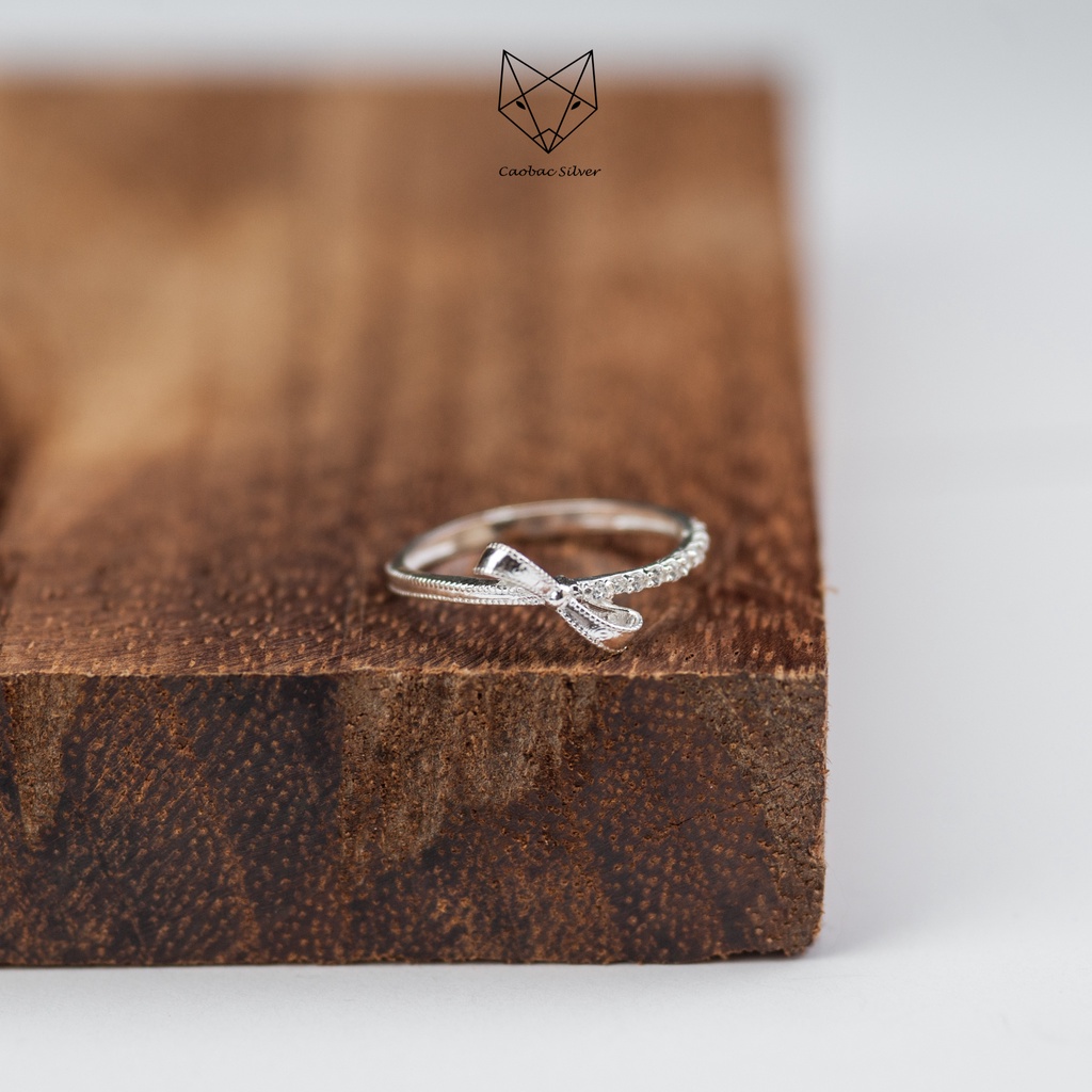 Nhẫn nữ bạc ta CaoBac Silver sợi đan nơ nhẹ nhàng đính đá tinh tế dành riêng cho bạn gái