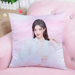 Gối vuông trang trí Cúc Tịnh Y cực đẹp dành cho fan hâm mộ nhiều mẫu