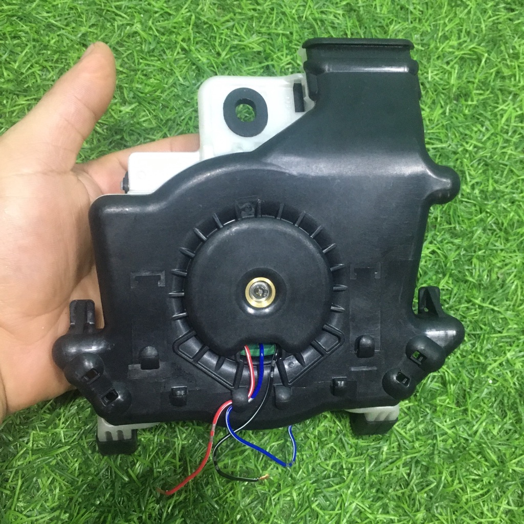 Quạt sò 12V Denso TOYOTA