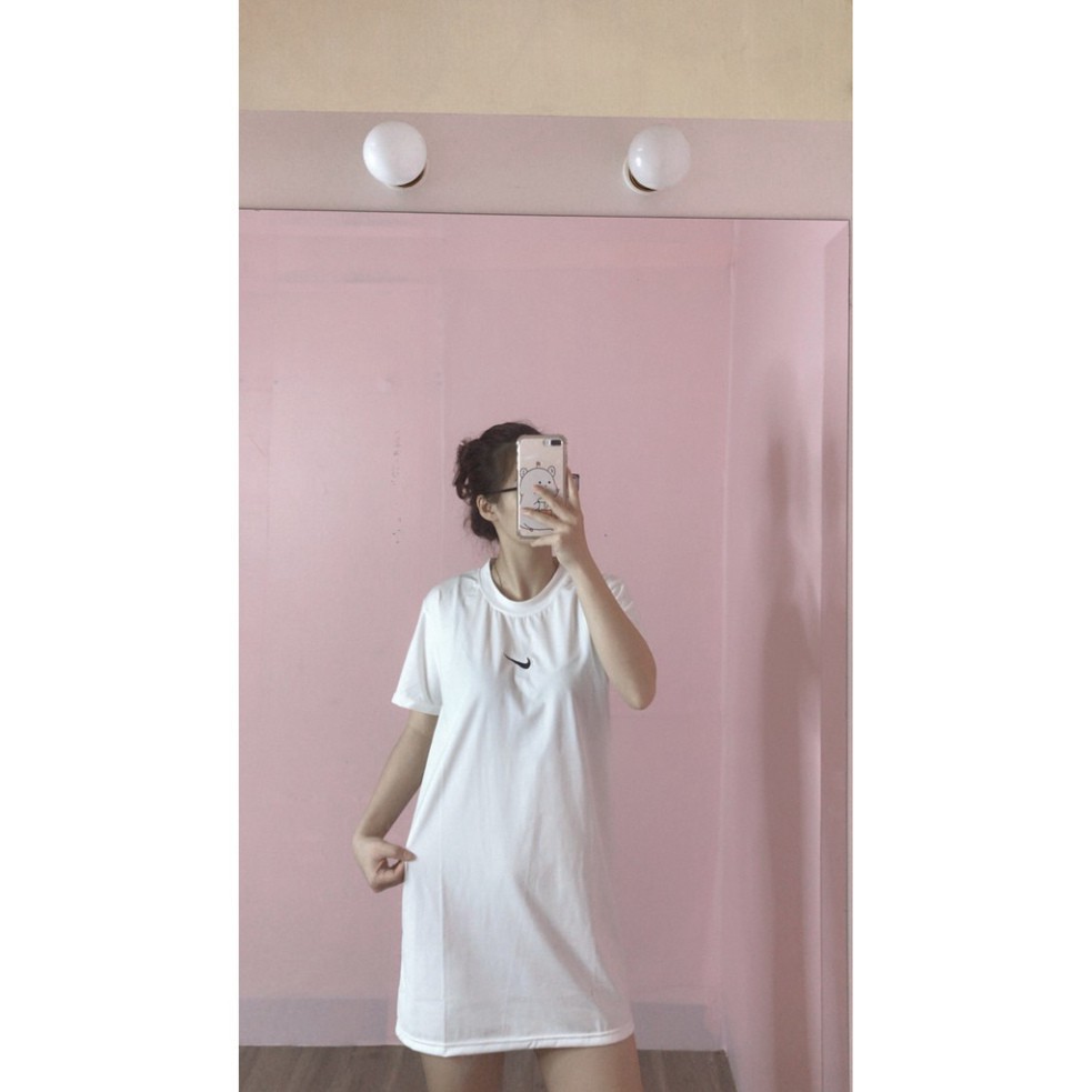 Váy dáng suông cổ tròn tay ngắn tay Đầm body đen thun tay ngắn | BigBuy360 - bigbuy360.vn