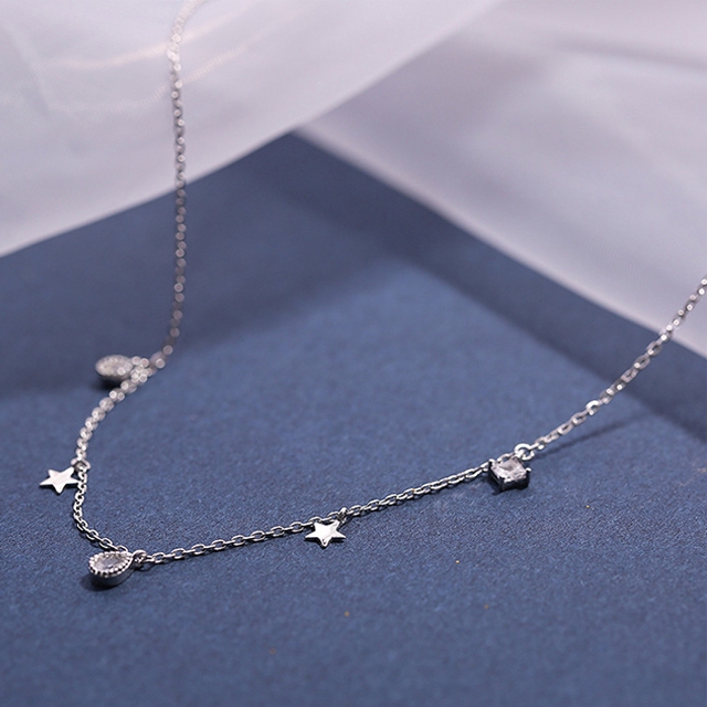 Vòng Cổ Mặt Đính Đá Phối Ngôi Sao Thời Trang