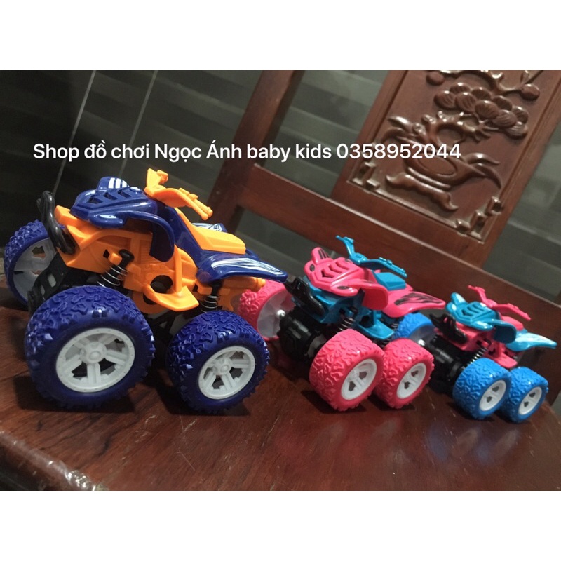 Xe đồ chơi ô tô địa hình quán tính chạy đà cho bé, xe đua bãi cát 4 bánh