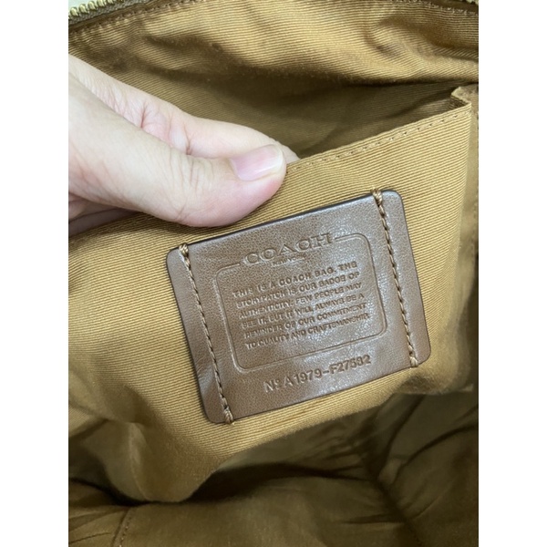 Túi si hiệu Coach