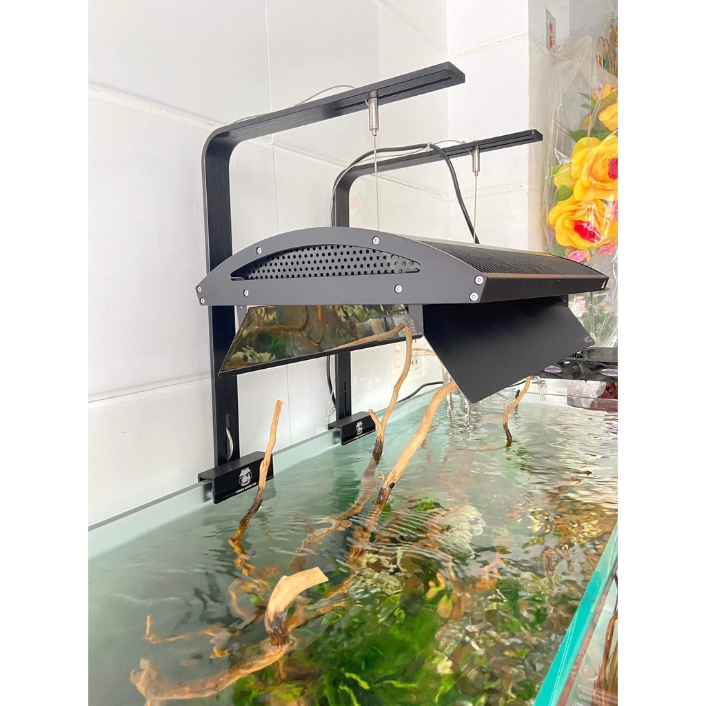 SHADE HT  WEEK ARK PRO A430 GIÚP TĂNG ĐỘ SÁNG VÀ CHỐNG CHÓI CHO BỂ CÁ THUỶ SINH CHẤT LIỆU INOX 430