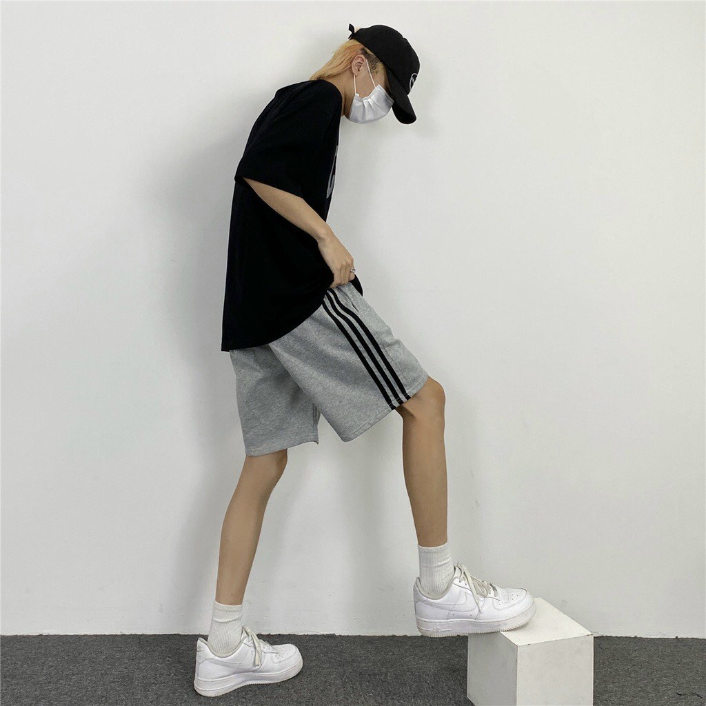 Quần đùi thể thao 3 sọc ulzzang unisex quần short phom suông nam nữ đều mặc được