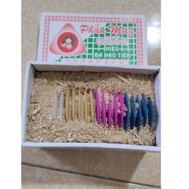 Phấn may, phấn gấu, quả đào, sáp, bay màu