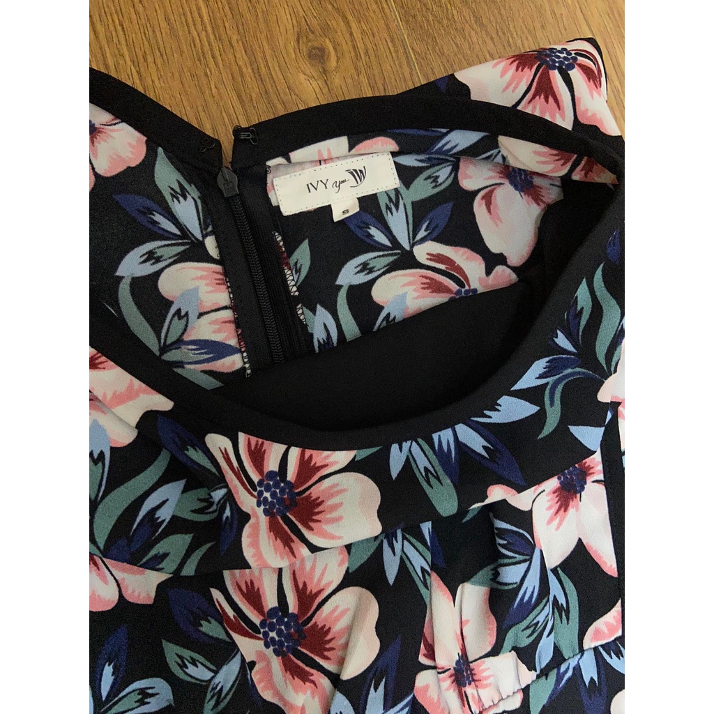 Váy ivy size S