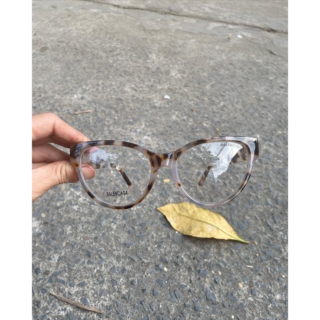 Mắt kính hiệu balenciaga 2hand