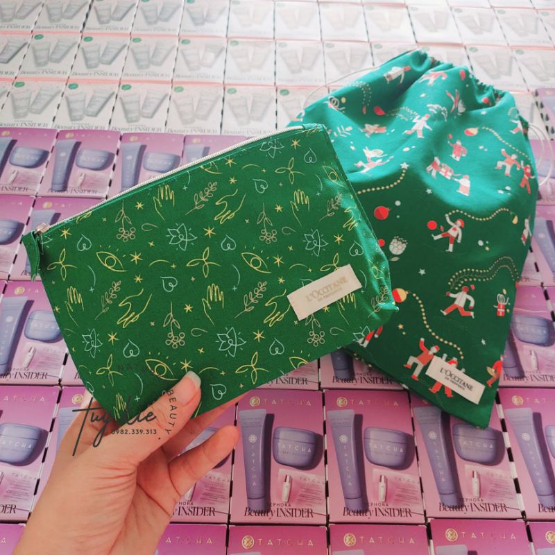 Túi Loccitance Họa Tiết Nền Xanh Lá