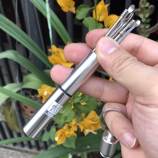 Bộ lấy ráy tai chính hãng zwilling gồm 6 cây, hộp đựng, treo móc khoá rất đẹp và tiện lợi