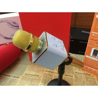 Micro hát Karaoke tích hợp Loa Bluetooth Q7