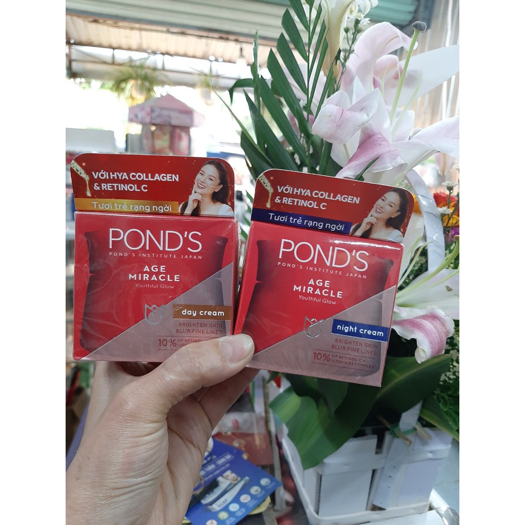 Kem Ngăn Ngừa Lão Hóa POND'S Age Miracle Ban Ngày và Ban đêm