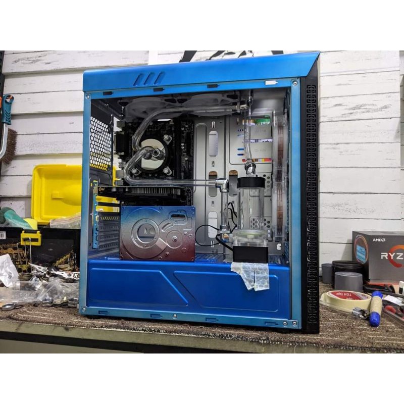 vỏ thùng máy tính custom theo phong cách cá nhân | BigBuy360 - bigbuy360.vn