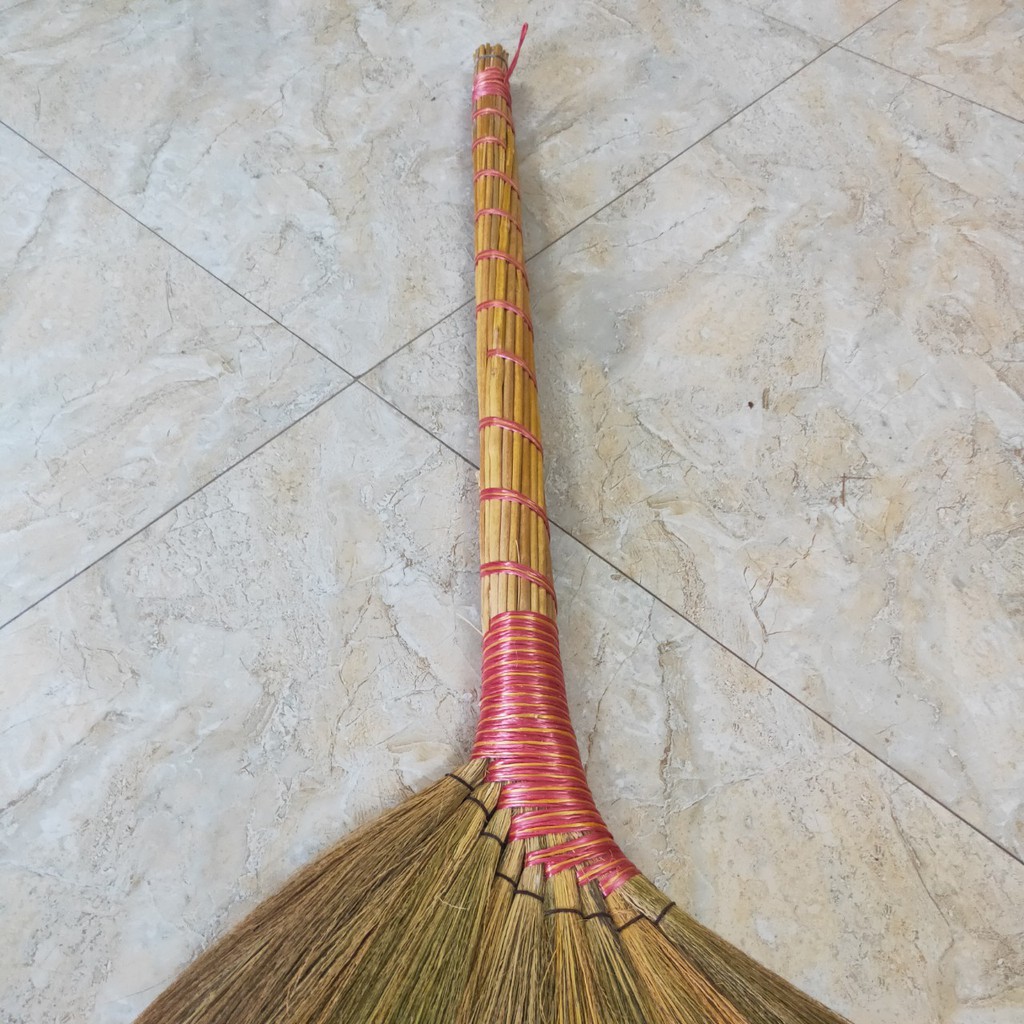 Chổi chít quét nhà thân cây lau  dài 105cm