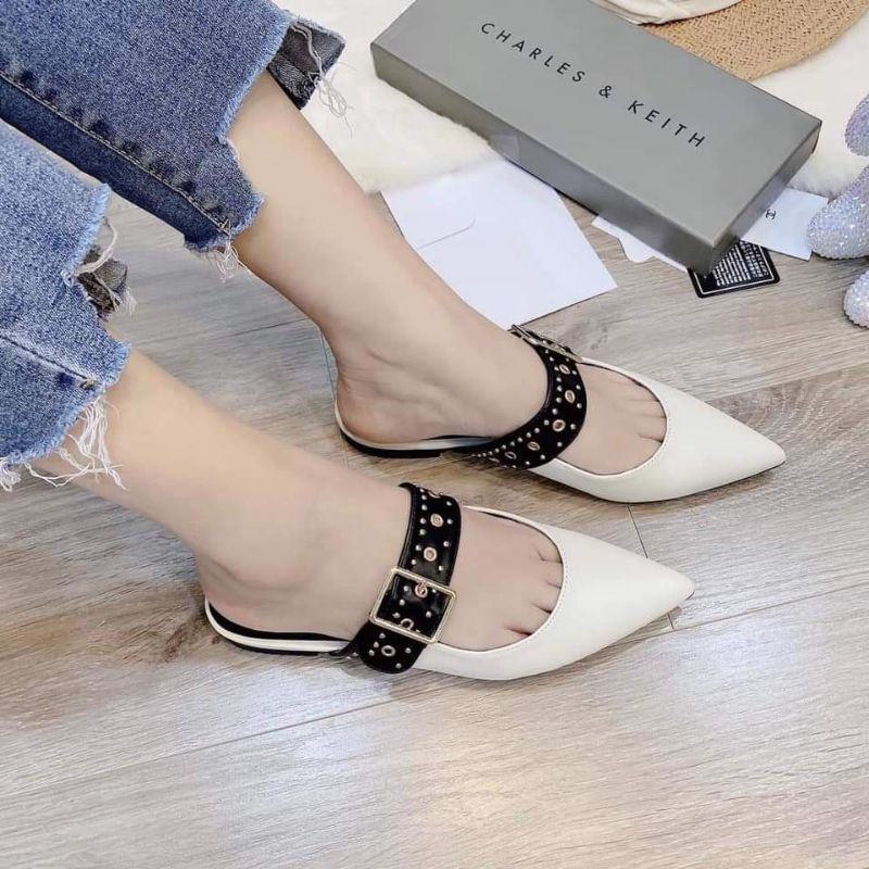 SỤC CHARLES &KEITH