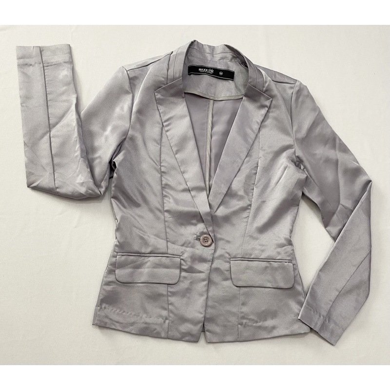 Áo vest Ninomaxx màu bạc (Size M) - Thanh lý vnxk