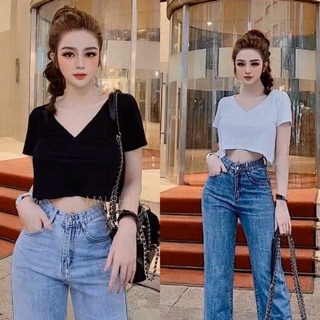 Áo croptop cổ tim (tròn)