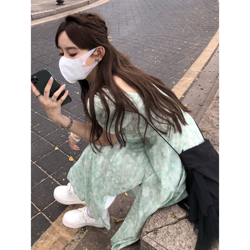 Đầm Dài Hở Vai Màu Xanh Lá Phong Cách Mới Dành Cho Nữ