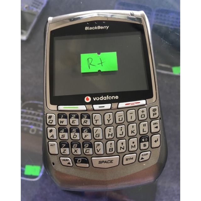 Điện thoại BlackBerry 8700v huyền thoại số lượng cực kỳ giới hạn