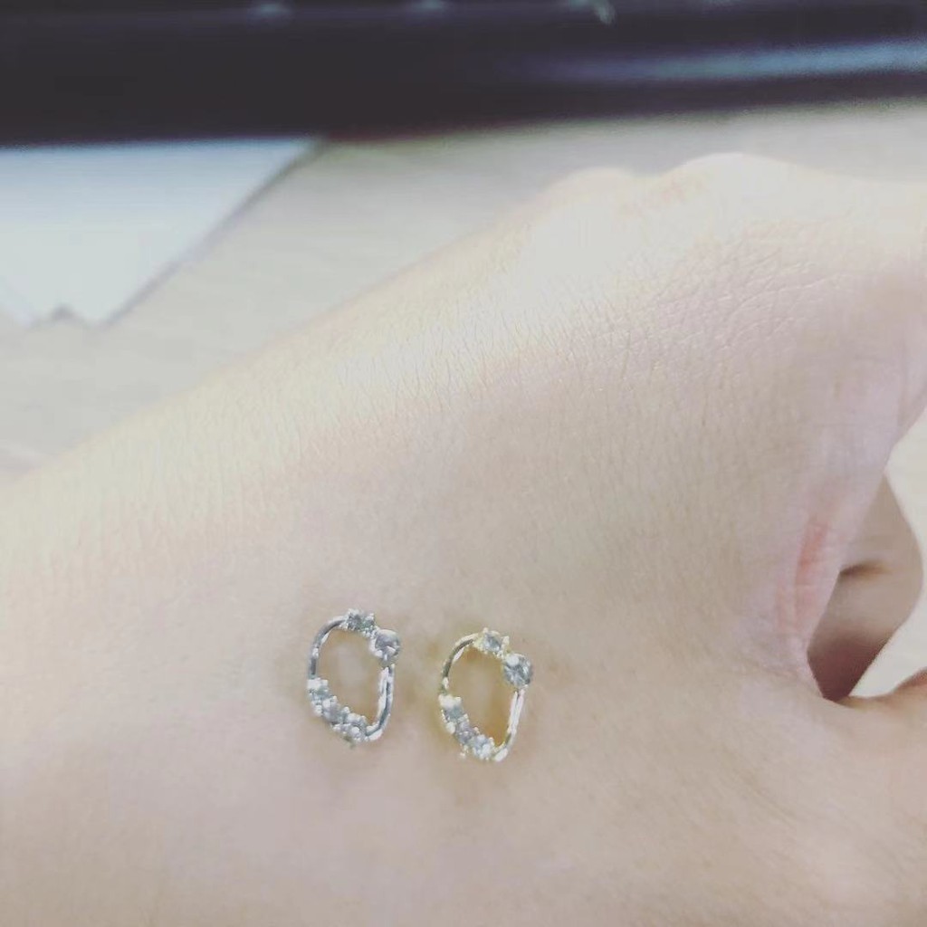 SET 4V mẫu charm mới nhé ạ