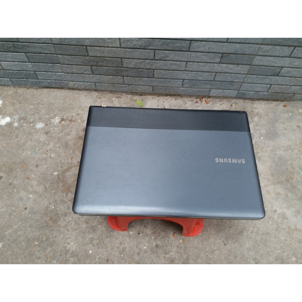 Laptop samsung core i3 hàng còn dùng tốt | BigBuy360 - bigbuy360.vn