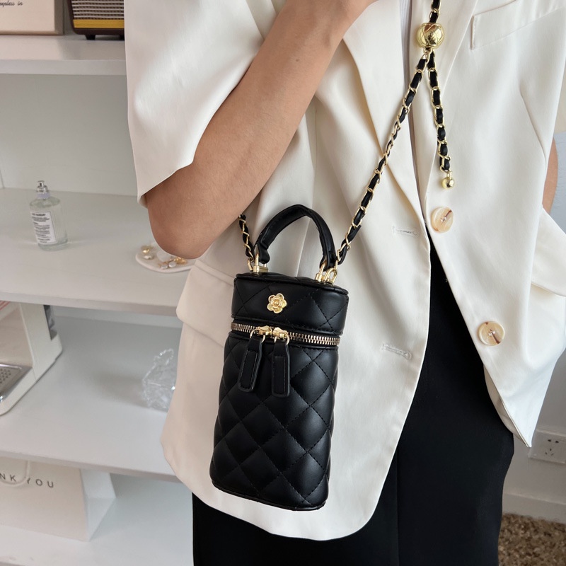 Túi Đeo Chéo Hình Trụ Phối Dây Xích Thiết Kế Mới 2022 Thời Trang Mùa Hè Cho Nữ