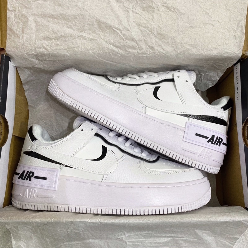 Giày thể thao shadow