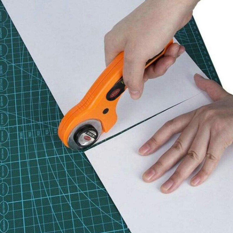 Máy Cắt Vải Xoay 45mm Kèm 5 Lưỡi Dao Tròn 45mm