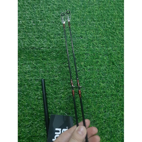 Cần Câu Chính Hãng Abu Garcia Piranha Cán gỗ,vân Xoắn Cacbon-Khoen Fuji Siêu đẹp