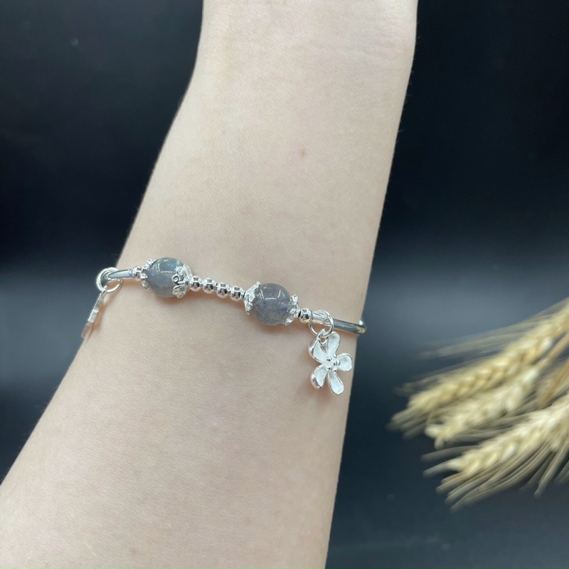 Vòng Tay Đá Phong Thuỷ Phối  Charm Bạc 925