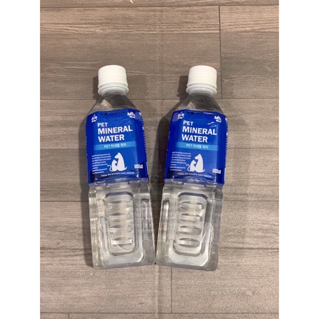 NƯỚC KHOÁNG CẤP ĐẠM &amp; CANXI CHO CHÓ MÈO BOWWOW 500ML