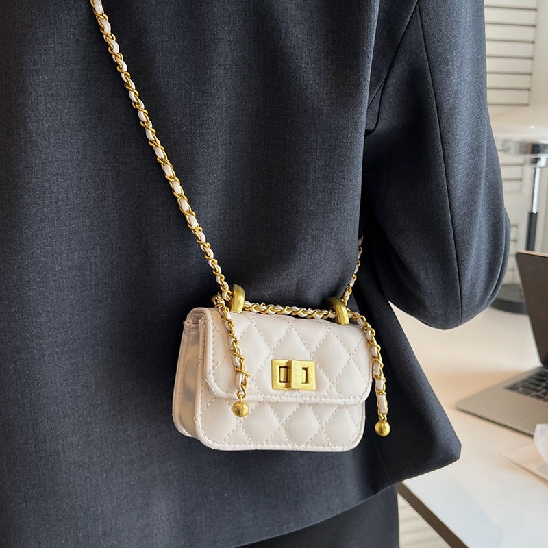 Túi Xách Mini Phối Dây Xích Thời Trang Mùa Hè Dành Cho Nữ 2022