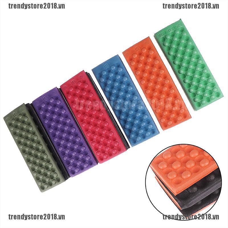 1 Thảm Ngồi Chống Thấm Nước Tiện Lợi Cho Dã Ngoại