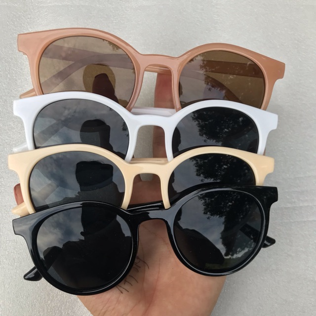 Kính râm đi biển mới sỉ sll 5k | BigBuy360 - bigbuy360.vn