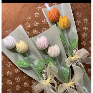 Hoa tulip bằng len
