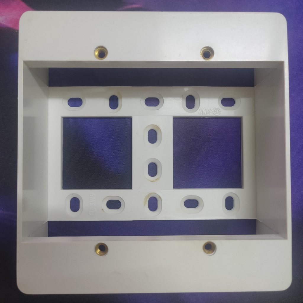 Đế nổi nhựa chữ nhật SINO CK2158 dùng cho mặt 4/6 mô-đun dòng S-Concept