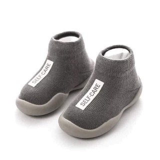 Giày bún dạng tất tập đi cao cổ cho bé đế cao su chống trượt phong cách Hàn Quốc Comfybaby GB001