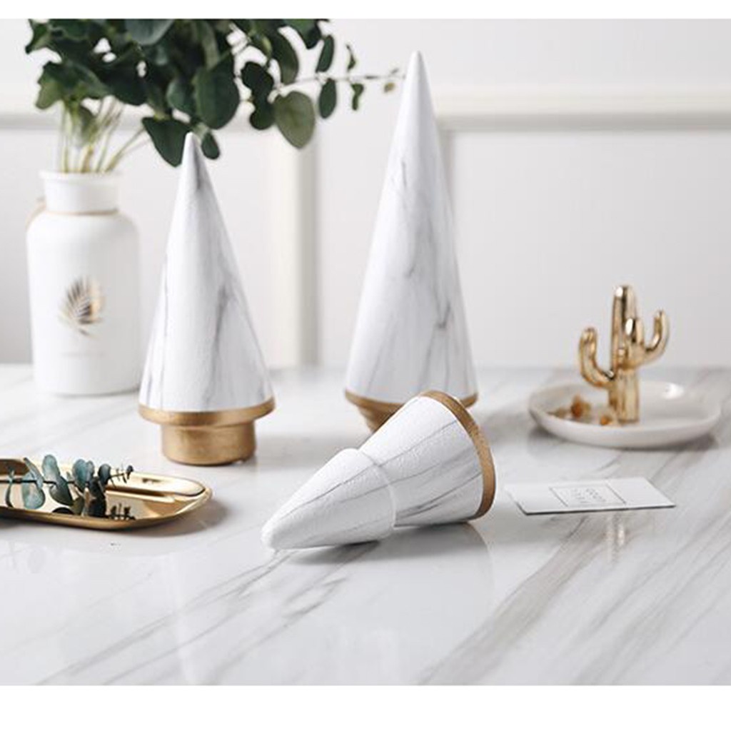 Phụ kiện trang trí hình cây thông giáng sinh màu trắng-S bề mặt nhám bằng gốm sứ đặt trung tâm bàn