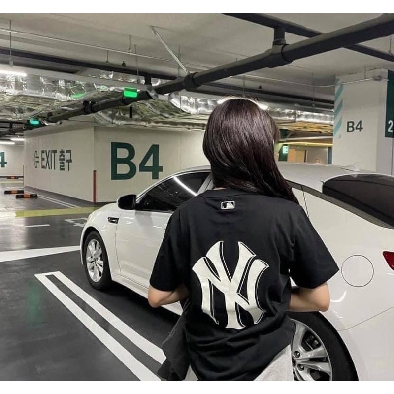 (HÀNG XUẤT XỊN) Áo đen 1808 BOSTON TEE BLACK  Made in Cambodia full tag code  Size XS S M L