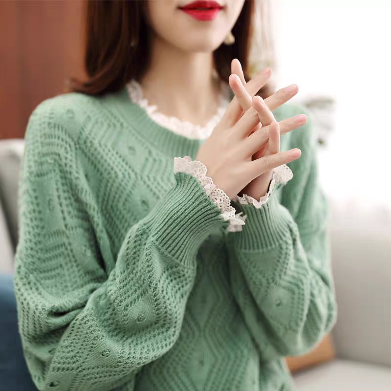 Áo len nữ phom dáng rộng chất dày cổ tròn chui đầu pha ren thời trang thu đông mới