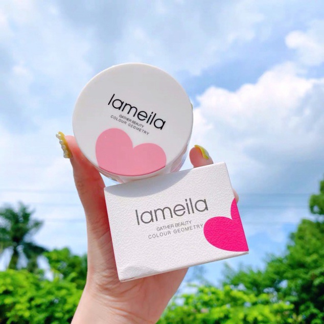 Phấn Phủ Kiềm Dầu Lameila Hình Trái Tim SIGO
